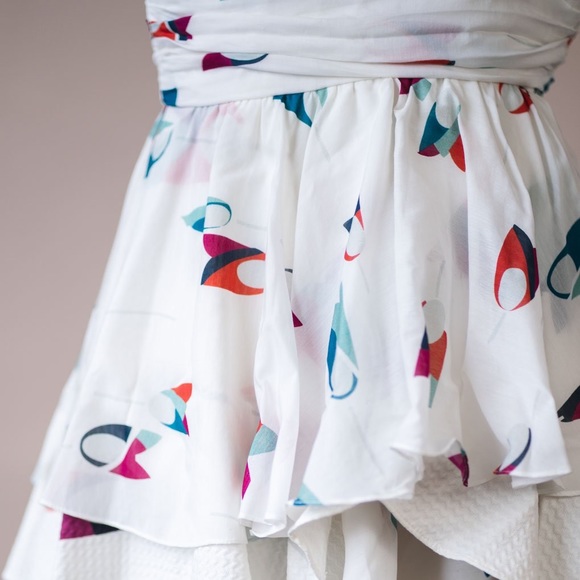 Ruffled Tunic/Dress As Seen On Zoey Deschanel In Our Idiot Brother (US 0) - Picture 5 of 6